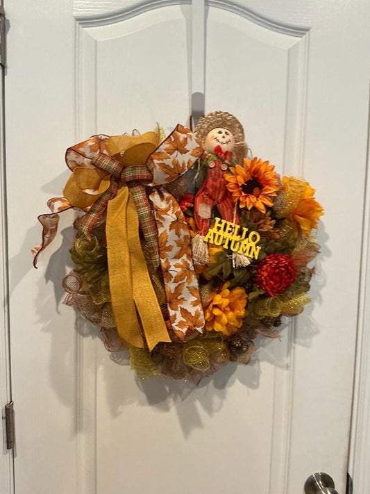 Scarecrow Sunflower Fall Wreath, Hello Autumn Sign with Plaid Bow — actual product photo