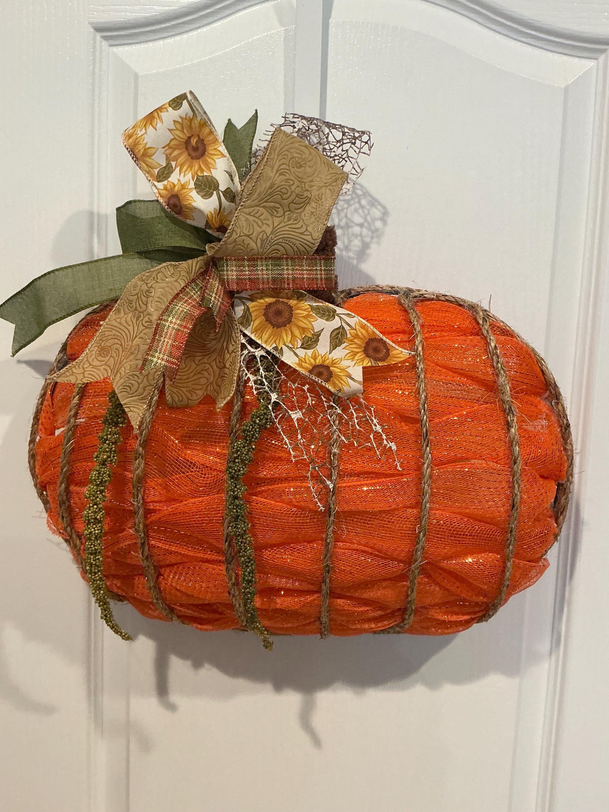 That was pumpkin, reef and pumpkin door hanger, full harvest, door, decor, farmhouse, pumpkin, full front door — photo 2