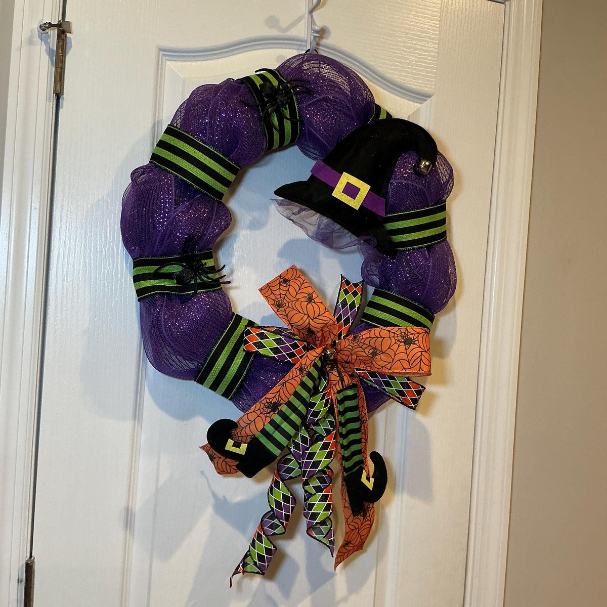 Witch Hat and Boots Halloween Wreath, 18 Inch Purple Glitter Mesh with Spiderweb Bow — photo 4