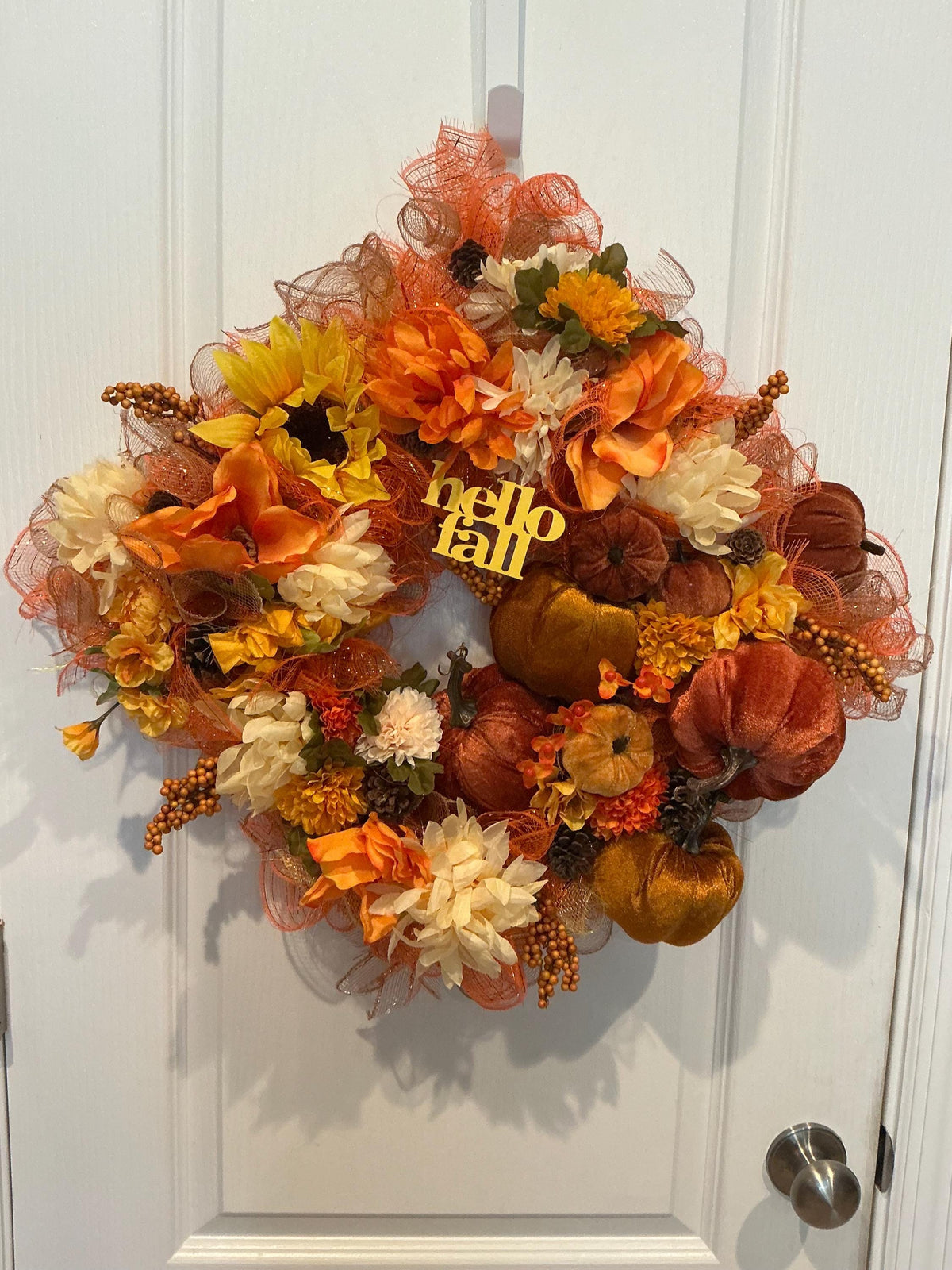 Hello Fall Square Wreath, 14 Inch Rust Mesh with Sunflowers and Velvet Pumpkins — photo 3