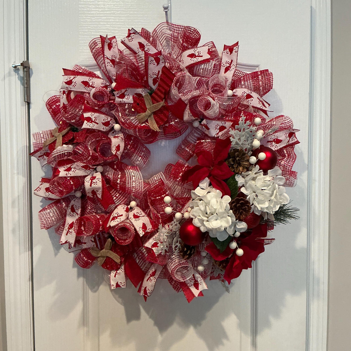 Cardinal Christmas Wreath, 18 Inch, Red White Winter Door Decor, Poinsettia Hydrangea Pinecone — photo 4