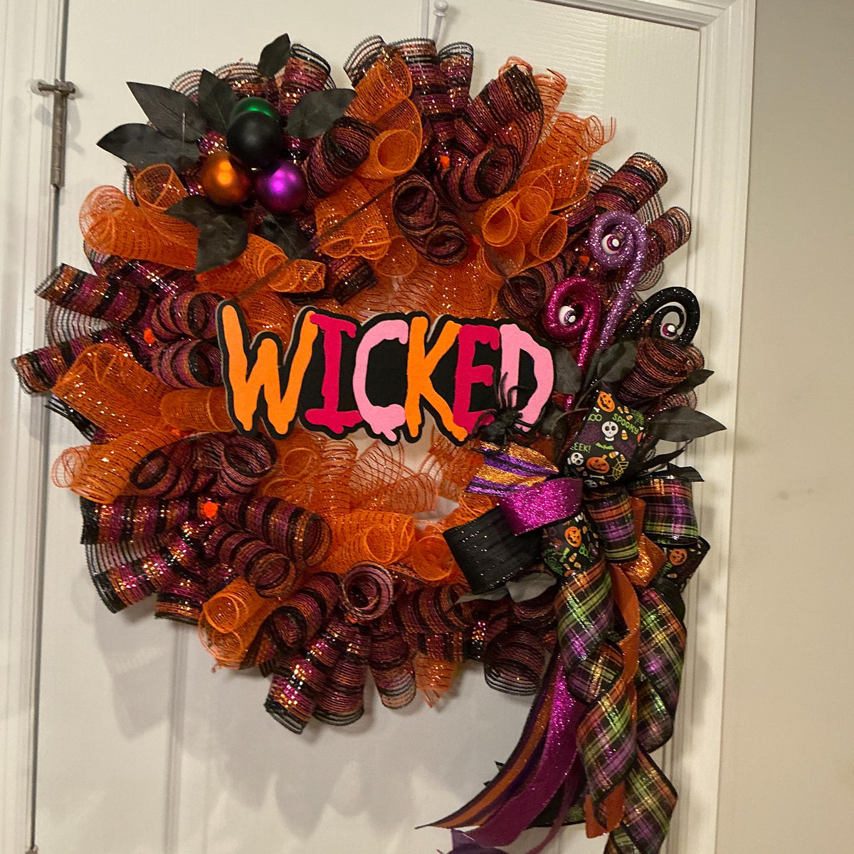 Wicked Halloween Wreath, 18 Inch Orange Purple Deco Curl Door Decor with Spider Bow — photo 4