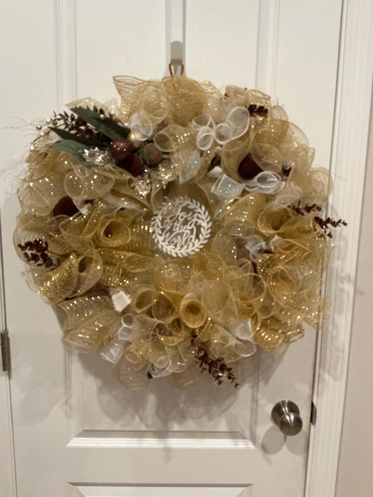 This communication Joy to the world, Christmas decoration door, wreath burgundy, gold, white farmhouse, Christmas decor 18 inch — actual product photo