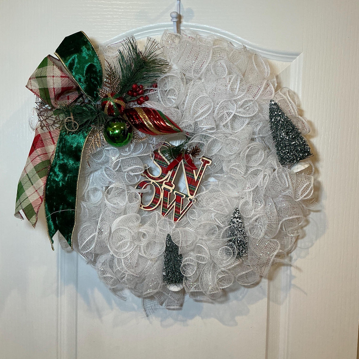 White Christmas Wreath, Snow Sign, Bottle Brush Trees, Plaid Bow (14 Inch) — photo 3