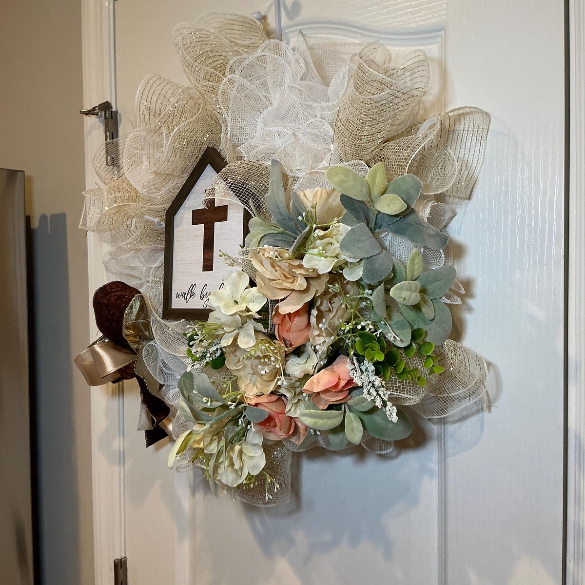 Church House Cross Sign Wreath, Walk By Faith Champagne Floral Decor, Farmhouse Religious Home — photo 3 