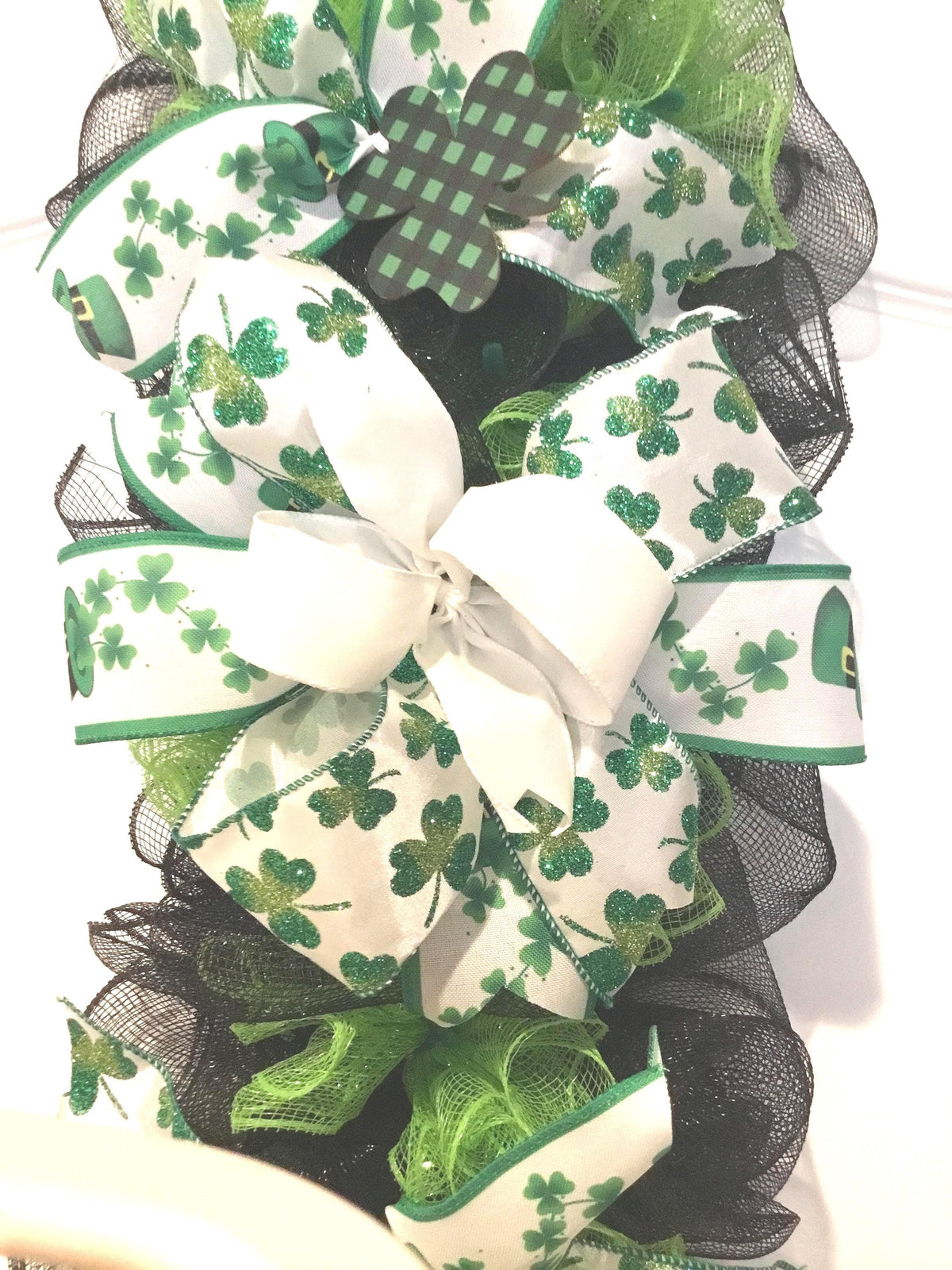 Green Hats and Clovers Swag/Centerpiece