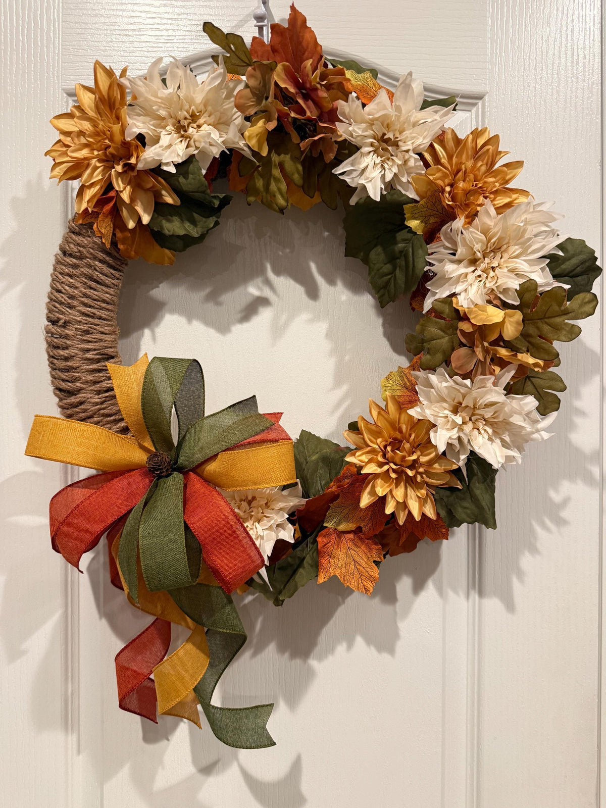 Autumn Dahlia Fall Wreath, Front Door Accent Jute wrapped,Farmhouse fall decor ,Gold Cream floral WreathRustic Thanksgiving decor